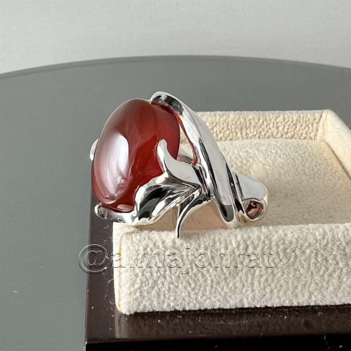 Red Yemeni Aqeeq - عقيق يمني أحمر + Yemen Agate Liver Color + Romani Aqeeq