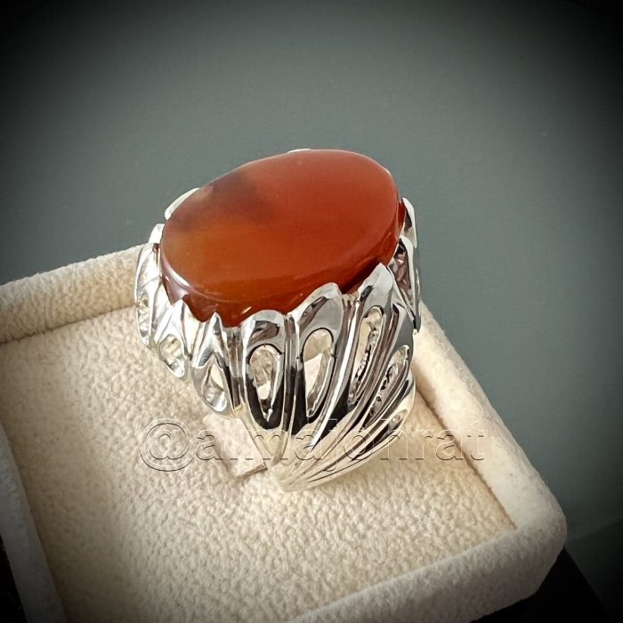 Red Yemeni Aqeeq - عقيق يمني أحمر + Yemen Agate Liver Color + Romani Aqeeq