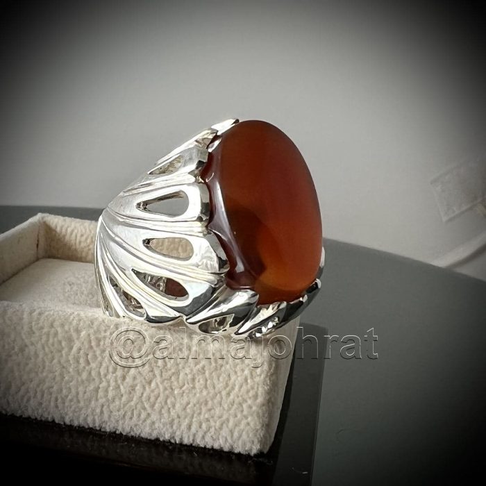 Red Yemeni Aqeeq - عقيق يمني أحمر + Yemen Agate Liver Color + Romani Aqeeq