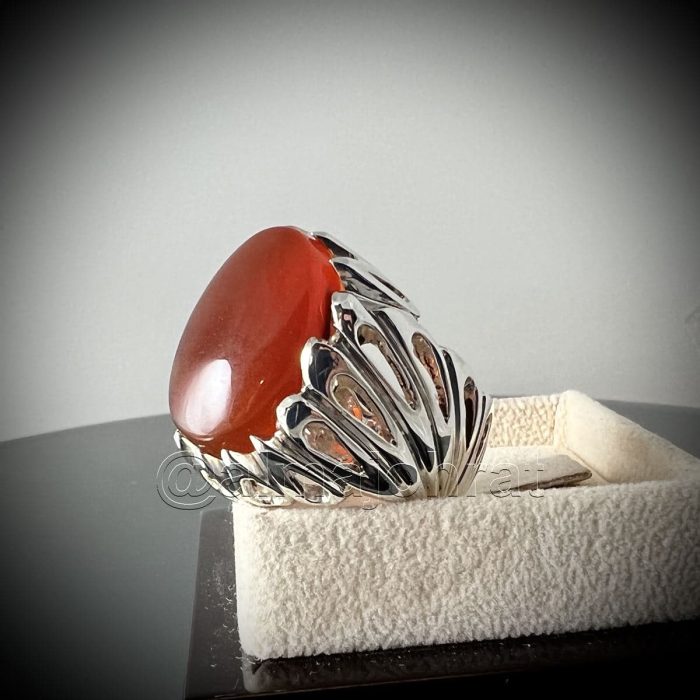 Red Yemeni Aqeeq - عقيق يمني أحمر + Yemen Agate Liver Color + Romani Aqeeq