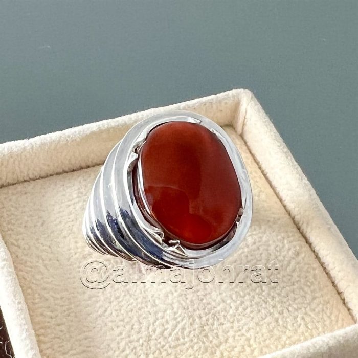 Red Yemeni Aqeeq - عقيق يمني أحمر + Yemen Agate Liver Color + Romani Aqeeq