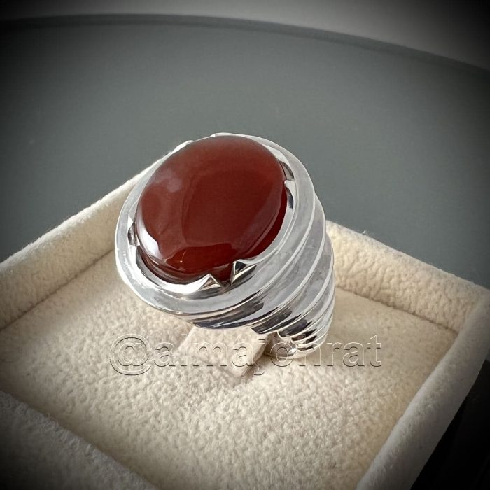 Red Yemeni Aqeeq - عقيق يمني أحمر + Yemen Agate Liver Color + Romani Aqeeq