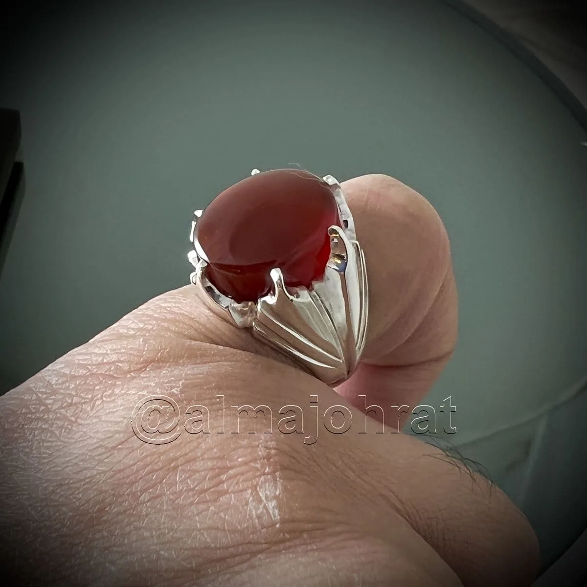 Red Yemeni Aqeeq - عقيق يمني أحمر + Yemen Agate Liver Color + Romani Aqeeq