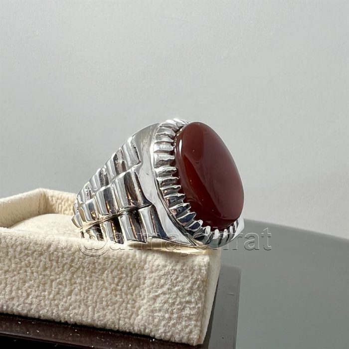 Red Yemeni Aqeeq - عقيق يمني أحمر + Yemen Agate Liver Color
