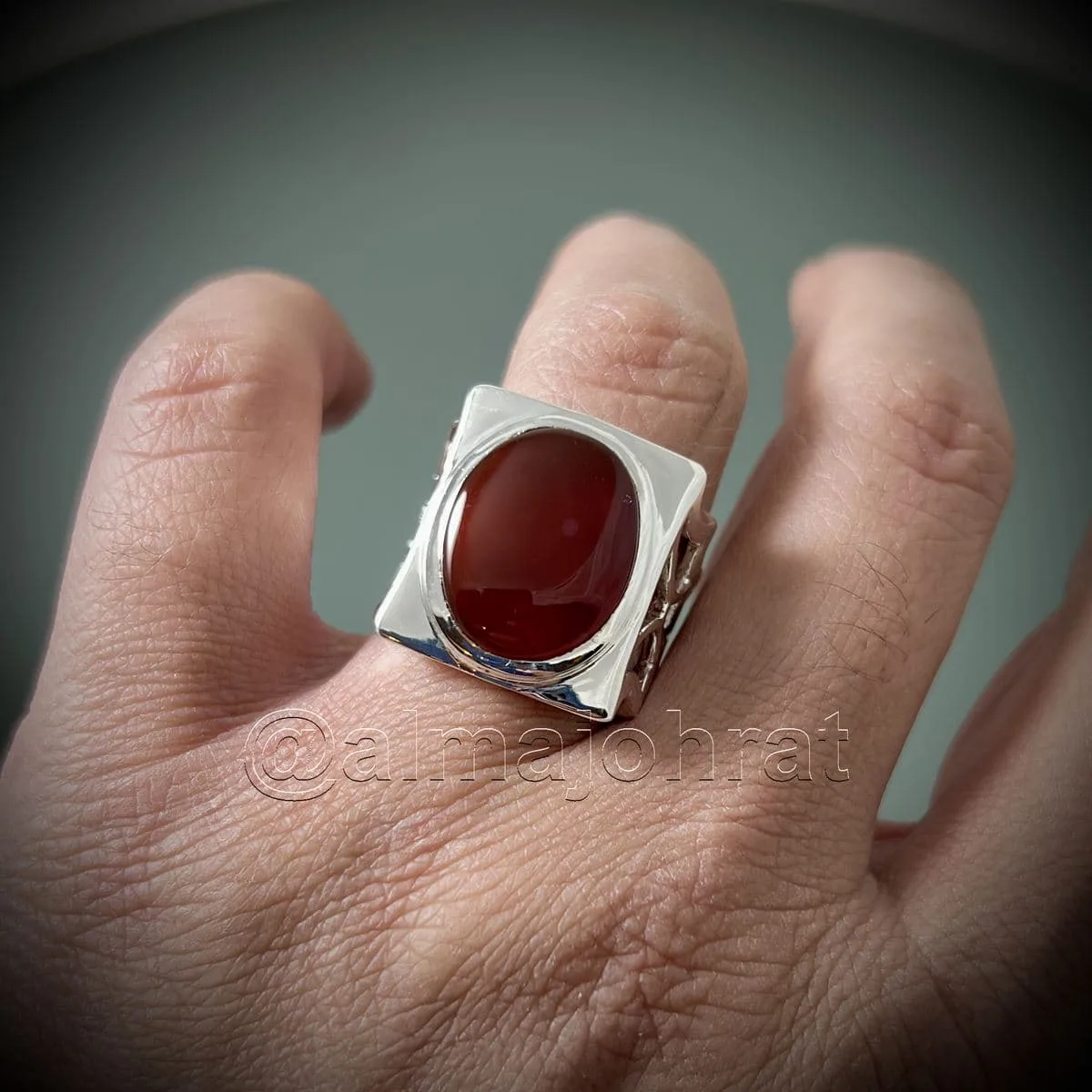 Red Yemeni Aqeeq - عقيق يمني أحمر + Yemen Agate Liver Color