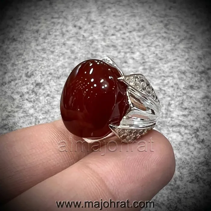 Red Yemeni Aqeeq - عقيق يمني أحمر + Yemen Agate Liver Color + Romani Aqeeq