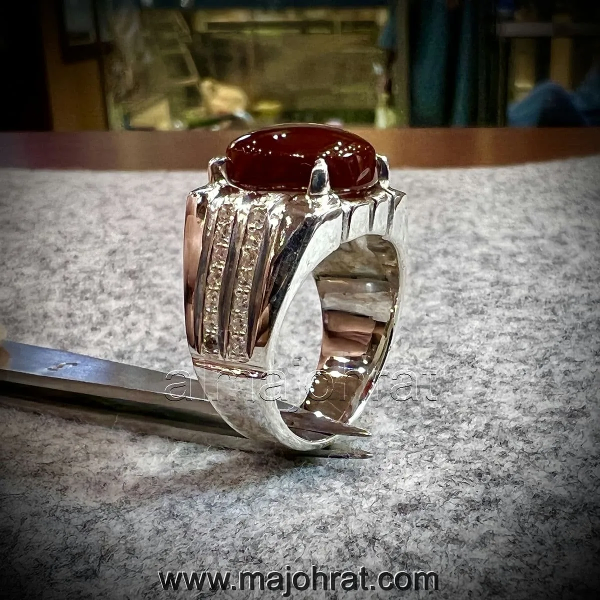 Red Yemeni Aqeeq - عقيق يمني أحمر + Yemen Agate Liver Color + Romani Aqeeq