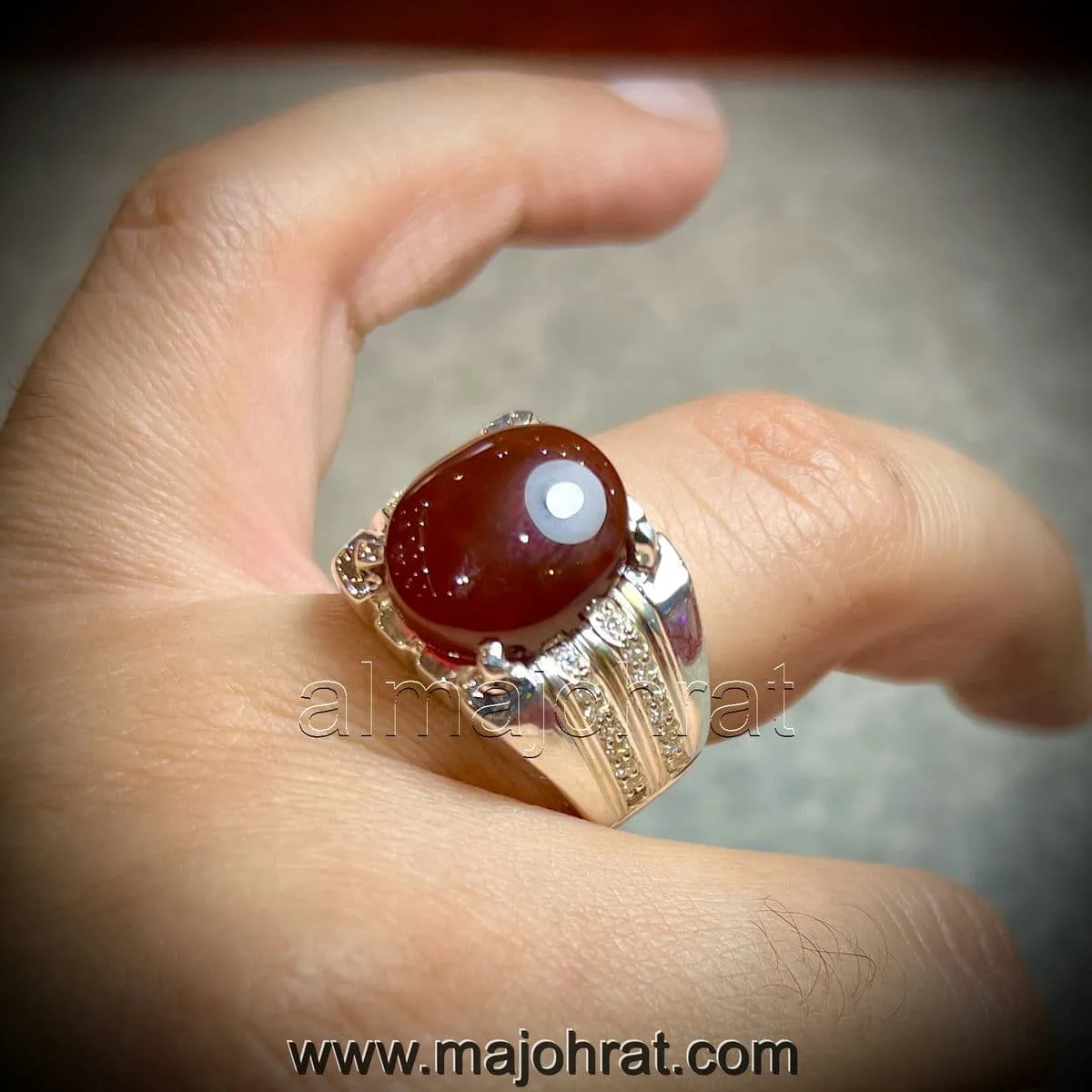 Red Yemeni Aqeeq - عقيق يمني أحمر + Yemen Agate Liver Color + Romani Aqeeq
