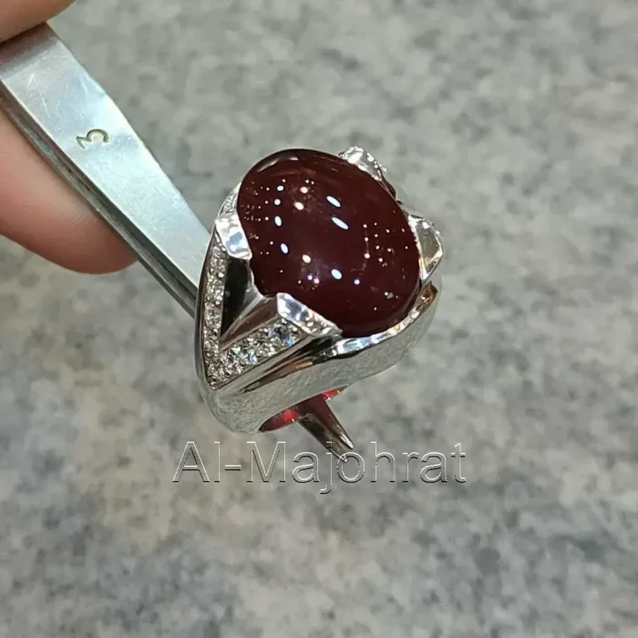 Red Yemeni Aqeeq - عقيق يمني أحمر + Yemen Agate Liver Color + Romani Aqeeq