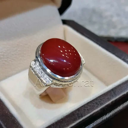 Red Yemeni Aqeeq - عقيق يمني أحمر + Yemen Agate Liver Color + Romani Aqeeq