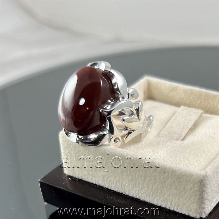 Red Yemeni Aqeeq - عقيق يمني أحمر + Yemen Agate Liver Color + Romani Aqeeq