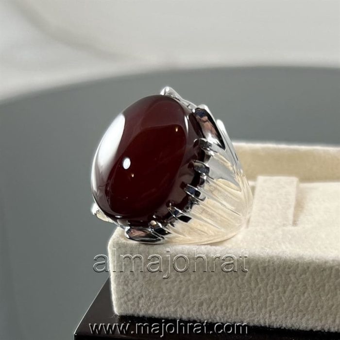 Red Yemeni Aqeeq - عقيق يمني أحمر + Yemen Agate Liver Color + Romani Aqeeq