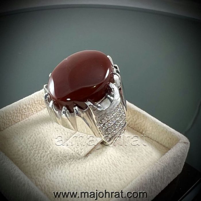 Red Yemeni Aqeeq - عقيق يمني أحمر + Yemen Agate Liver Color + Romani Aqeeq