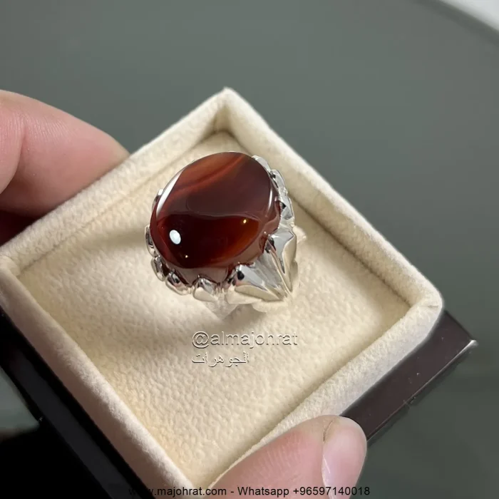 ⁦Yemeni Aqeeq - Natural Brown Yemen Agate Ring - Pure Silver⁩ - الصورة ⁦3⁩