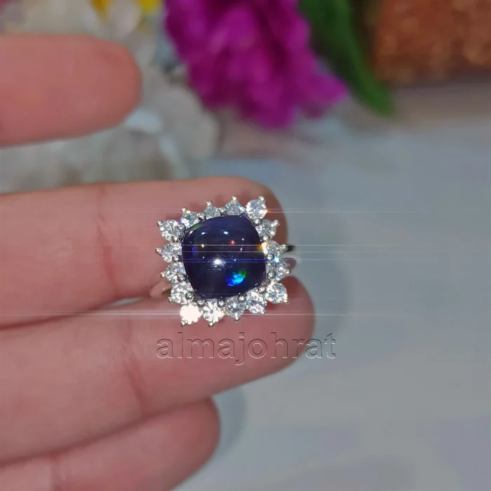 ⁦Blue Opal Ethiopian Natural Gemstone Silver Ring Women⁩ - الصورة ⁦2⁩
