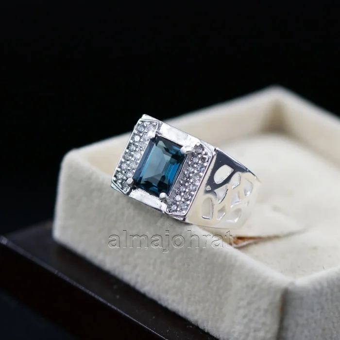 ⁦London Blue Topaz Natural Gemstone - Silver Ring⁩ - الصورة ⁦1⁩