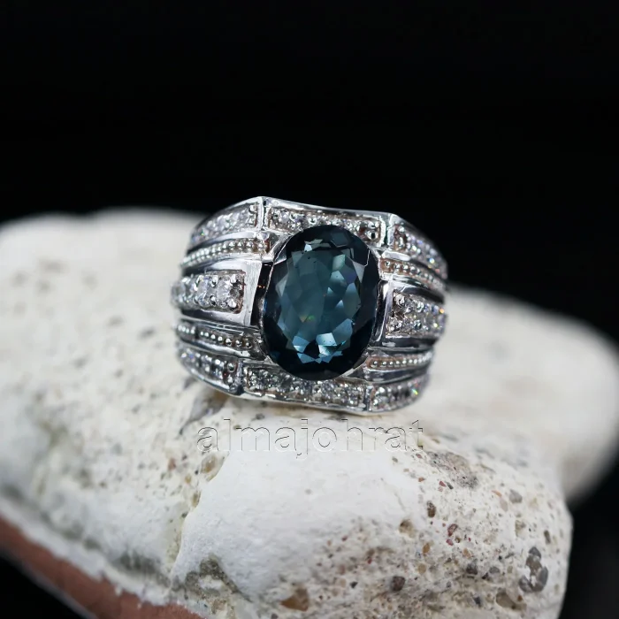 ⁦London Blue Topaz Natural Gemstone - Real Silver Ring⁩ - الصورة ⁦1⁩