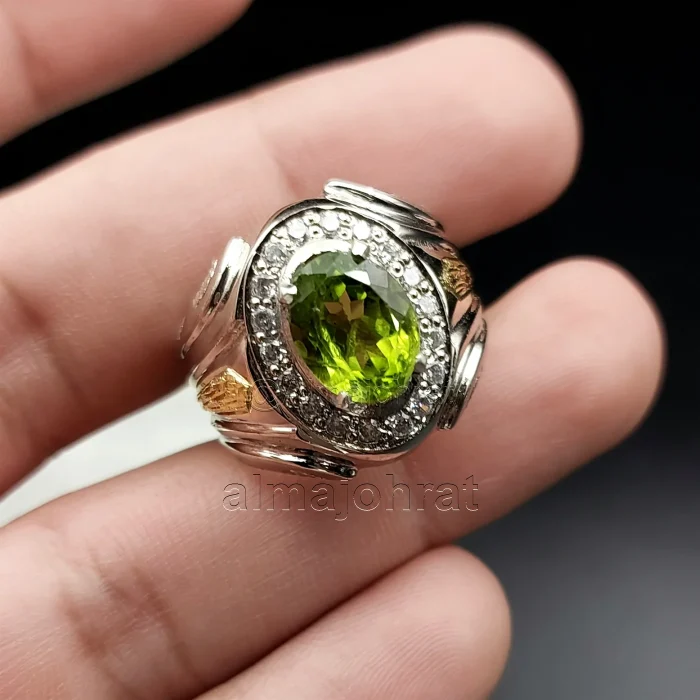 ⁦Natural Peridot Gemstone Ring Silver 925⁩ - الصورة ⁦1⁩